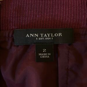 *ANN TAYLOR* Skirt